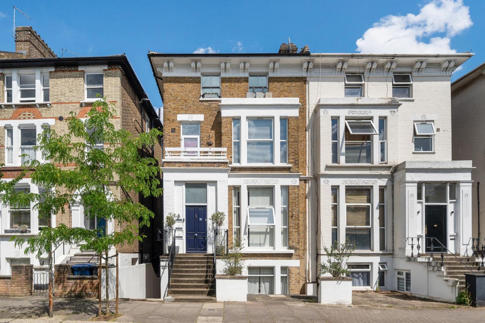 Modern Studio Apartment London Exterior photo